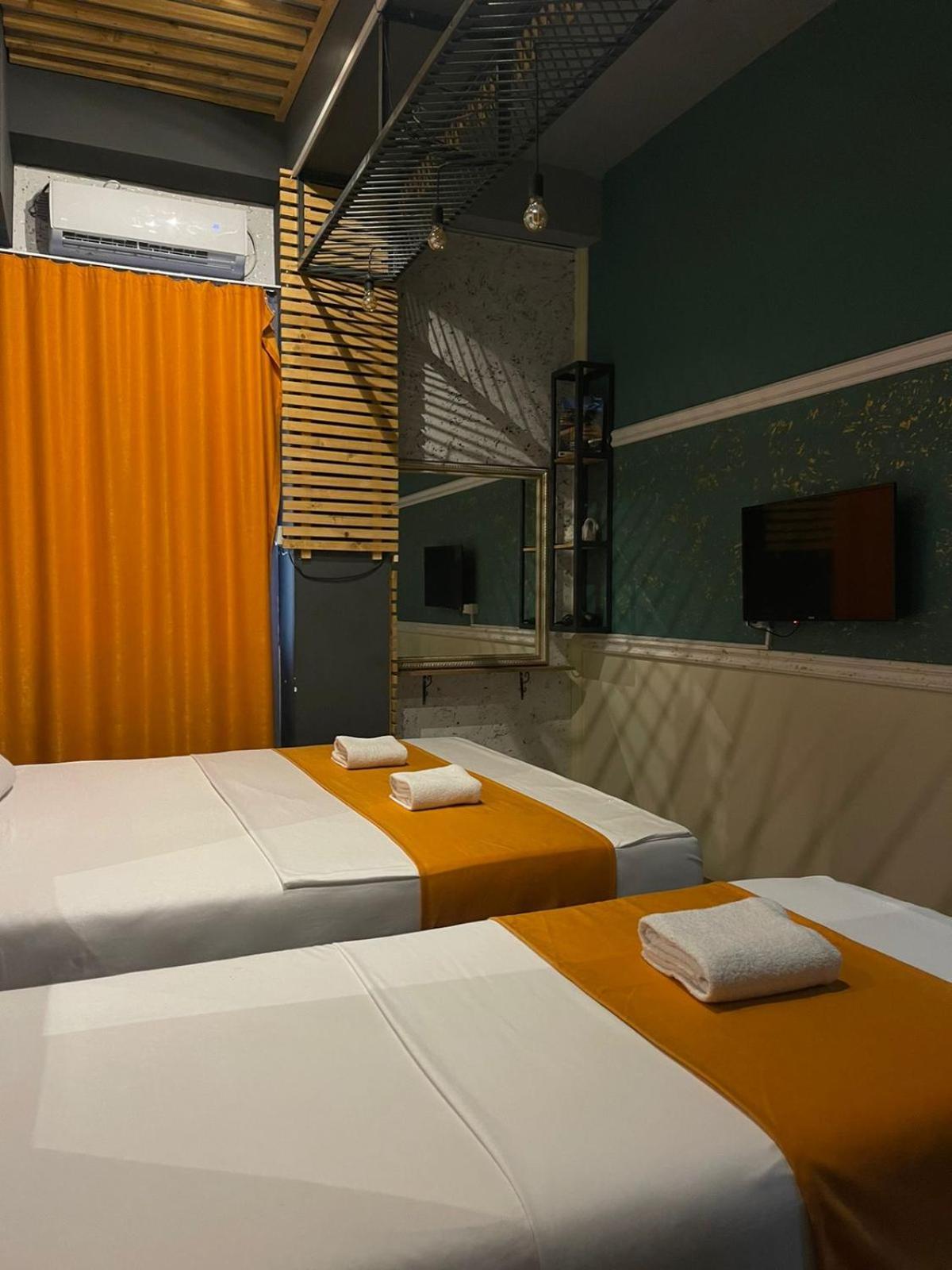 Hotel In Time Prizren Bagian luar foto