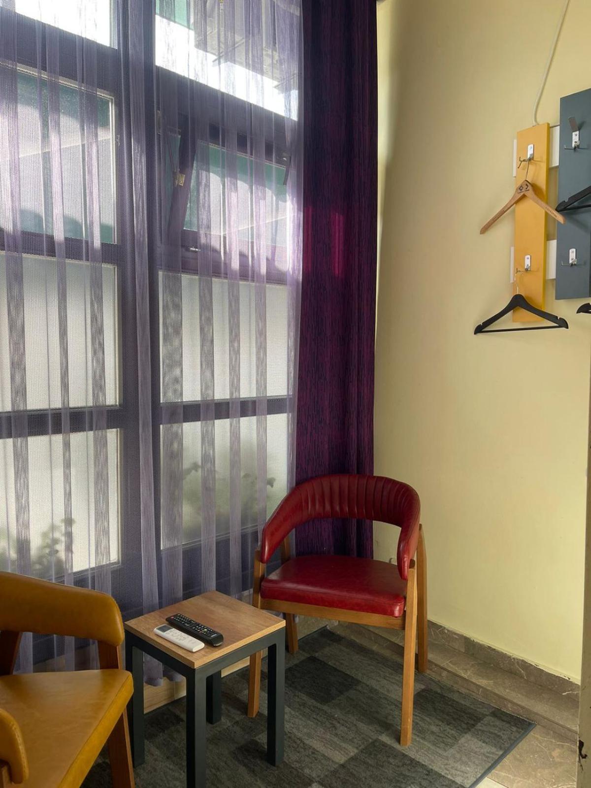 Hotel In Time Prizren Bagian luar foto